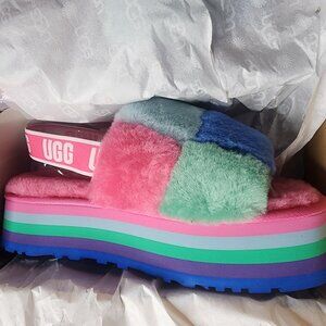Ugg Platform Slides